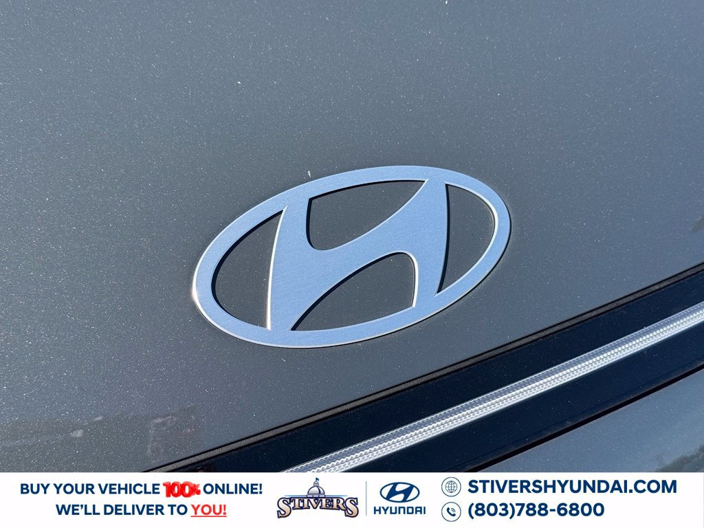 New 2027 Hyundai Kona SE FWD image 8