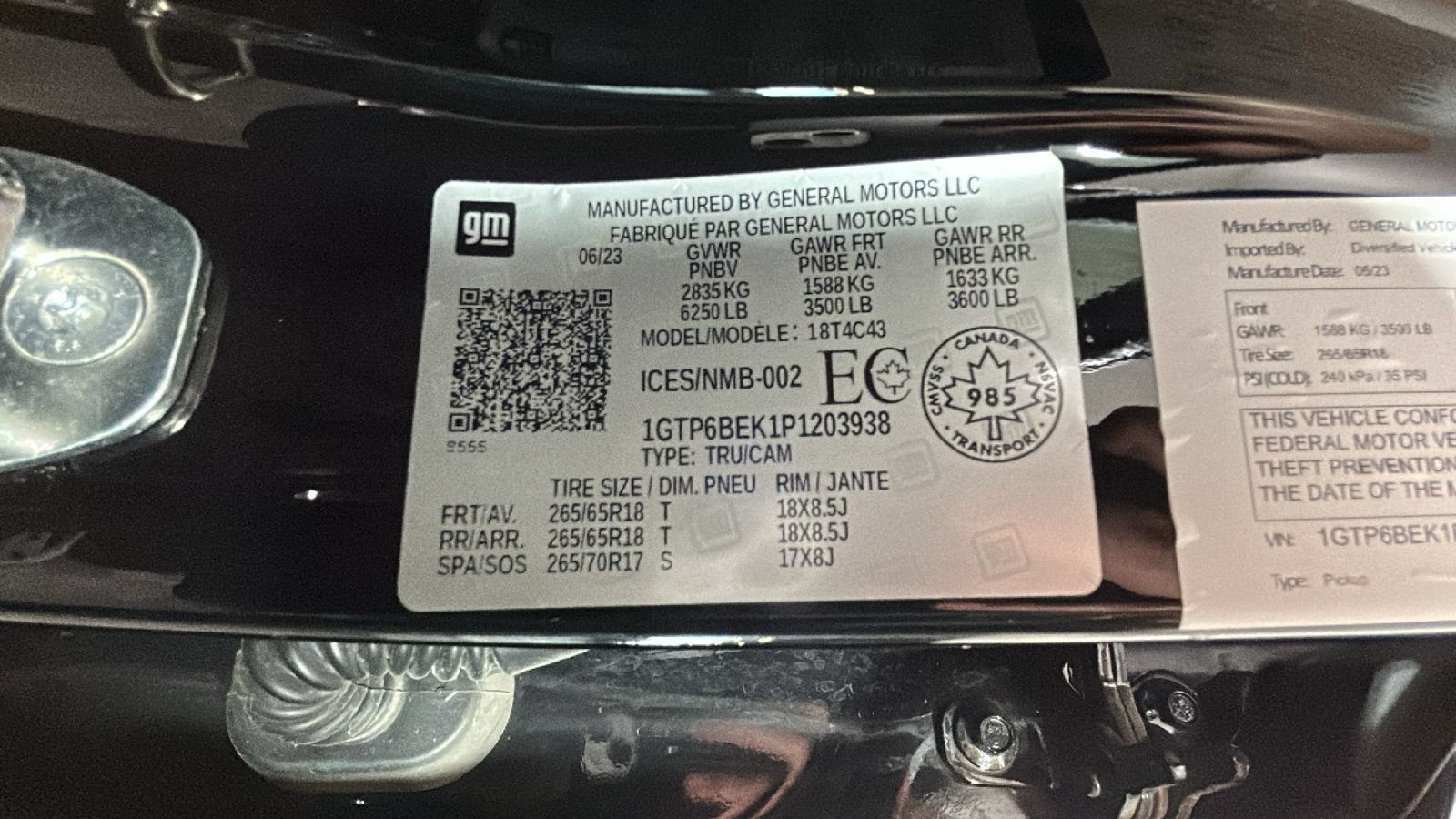 Used 2023 GMC Canyon Elevation w/ Convenience Package AWD/4WD image 11