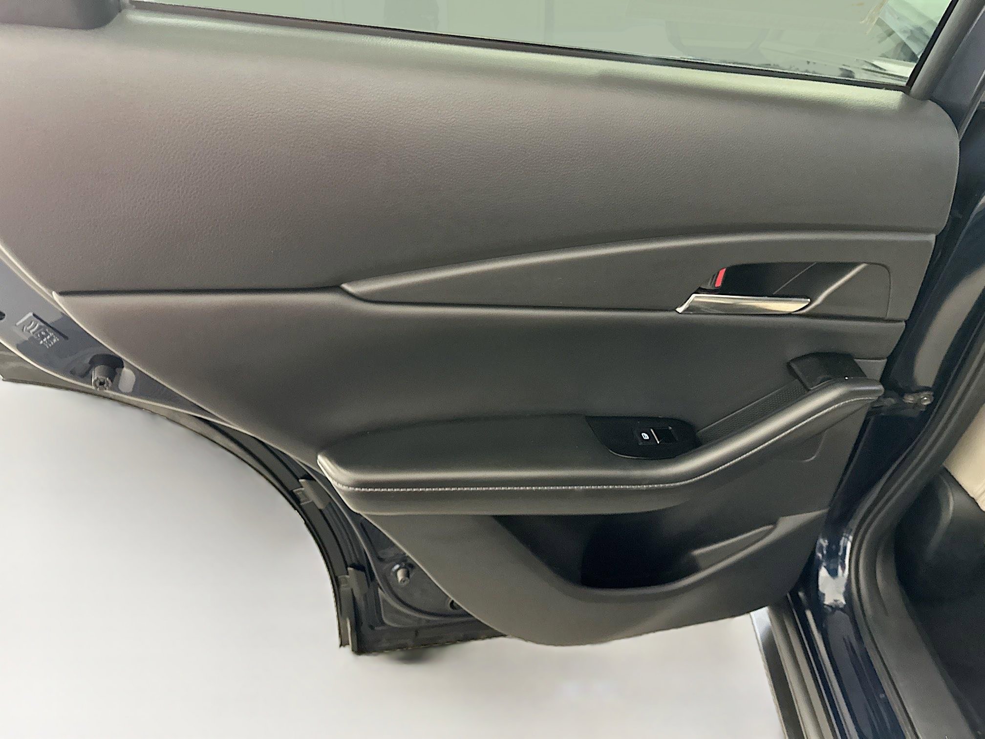 Used 2025 MAZDA CX-30 AWD 2.5 S w/ Preferred Package image 28