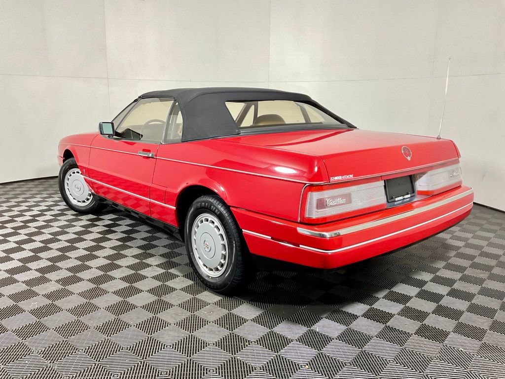 Used 1988 Cadillac Allante FWD image 8