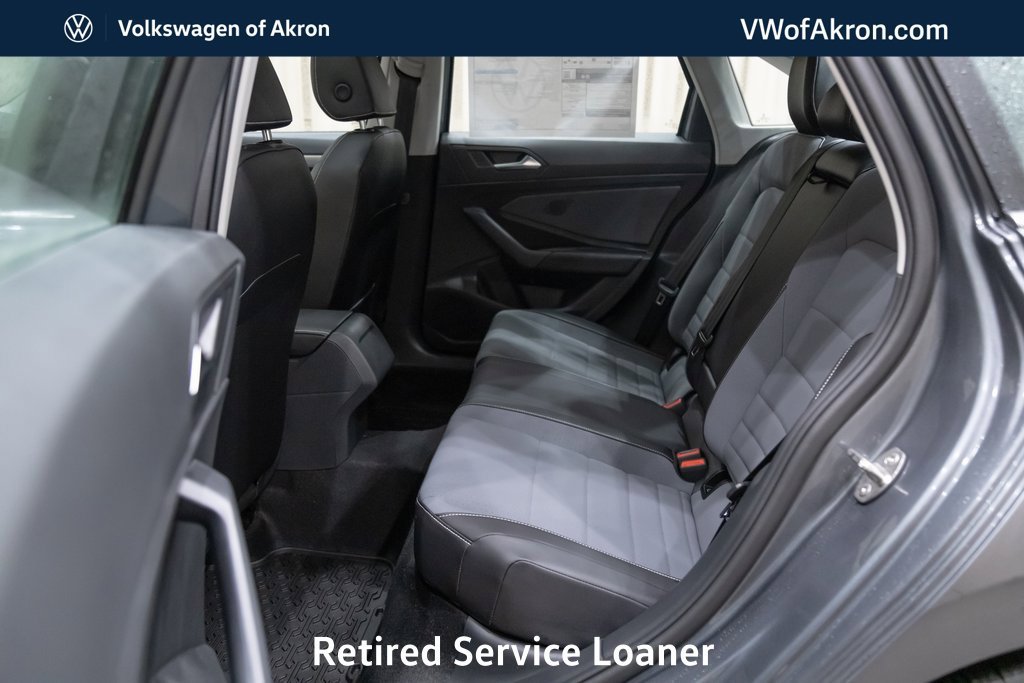 New 2026 Volkswagen Jetta SE FWD image 12
