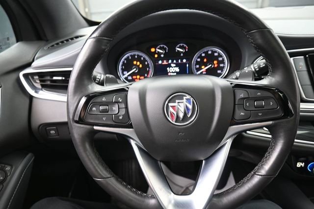 Used 2023 Buick Enclave Essence w/ Experience Buick Package FWD image 8