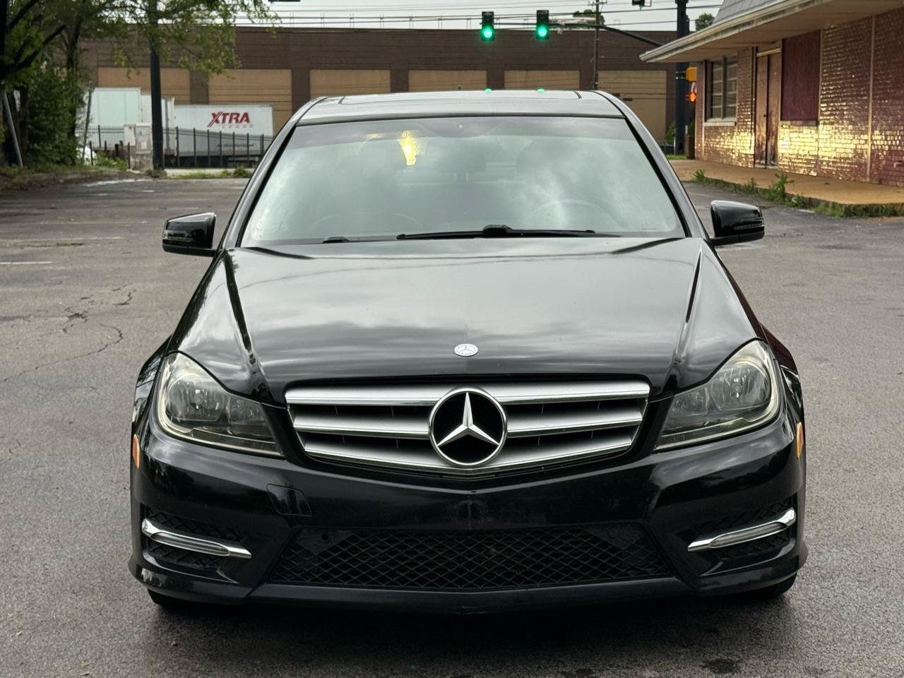 Used 2013 Mercedes-Benz C 250 Sedan image 5