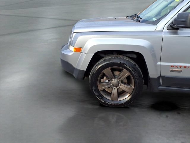 Used 2016 Jeep Patriot 75th Anniversary w/ Power Value Group FWD image 19