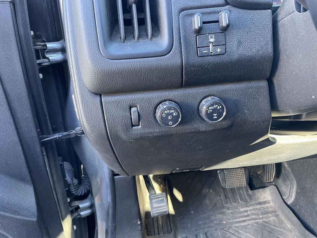 Used 2019 Chevrolet Colorado LT w/ LT Convenience Package image 30