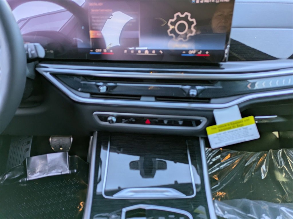 New 2026 BMW X5 xDrive50e w/ M Sport Package image 32