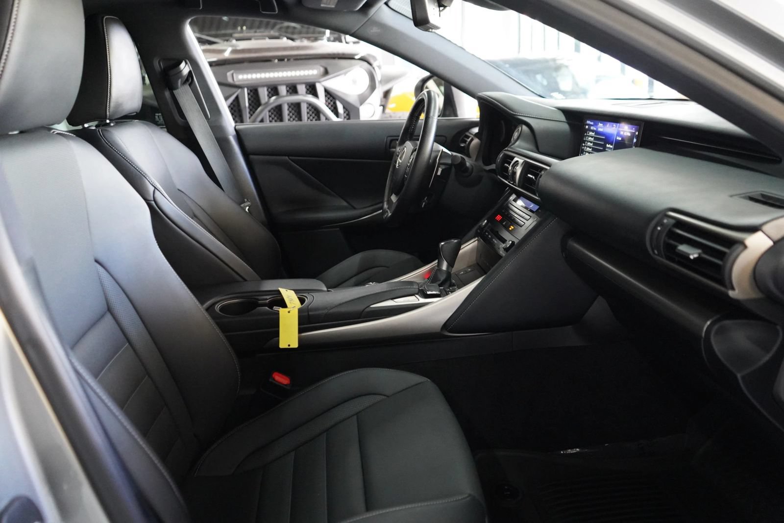 Used 2017 Lexus IS 350 F Sport RWD image 17