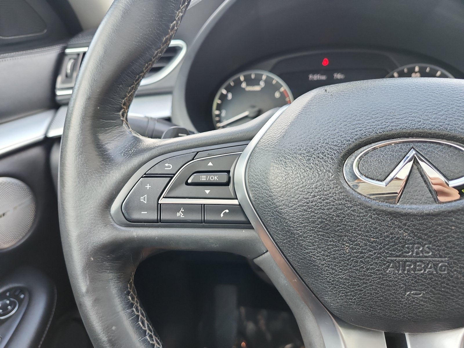 Used 2019 INFINITI QX50 Essential w/ Proactive Package AWD/4WD image 27