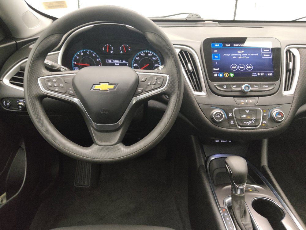 Used 2022 Chevrolet Malibu LS w/ Driver Confidence Package II FWD image 22