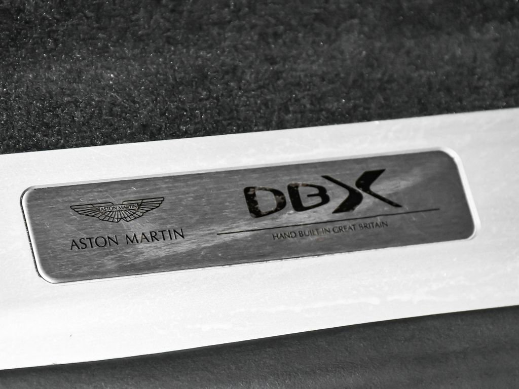 Used 2021 Aston Martin DBX image 97