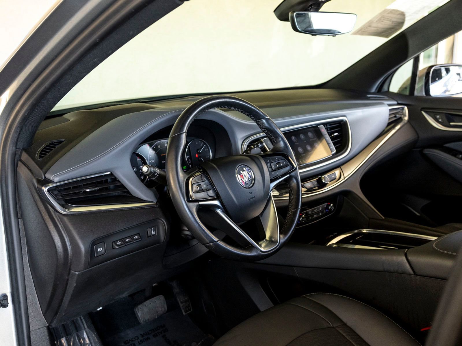 Used 2023 Buick Enclave Premium w/ Experience Buick Package image 16