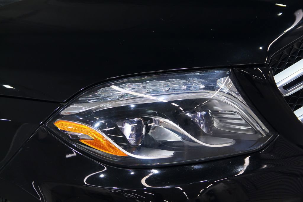 Certified 2019 Mercedes-Benz GLS 450 4MATIC image 10