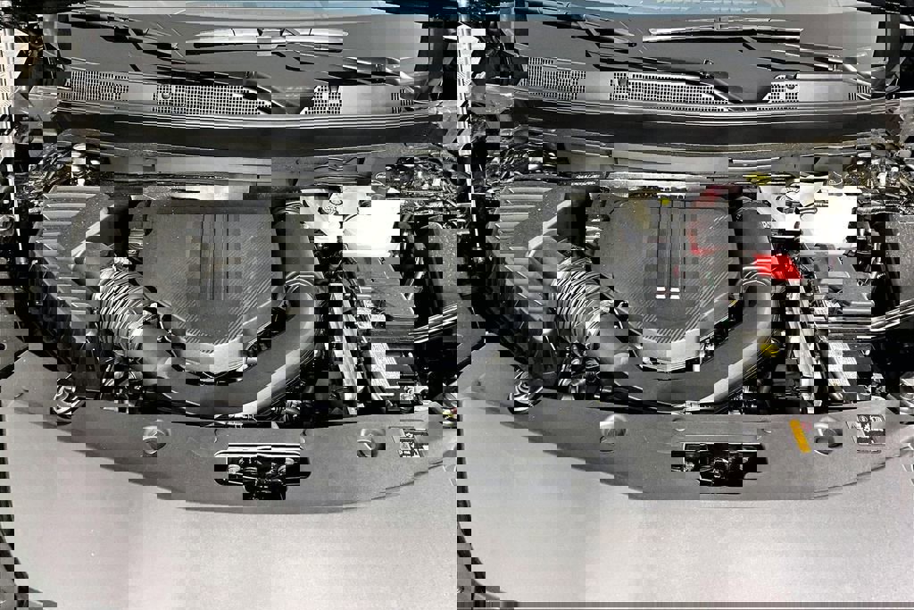 New 2026 Buick Enclave Avenir FWD image 2