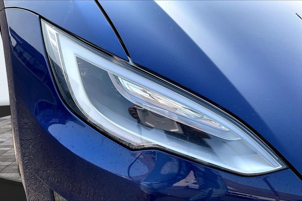 Used 2016 Tesla Model S 60D AWD/4WD image 29