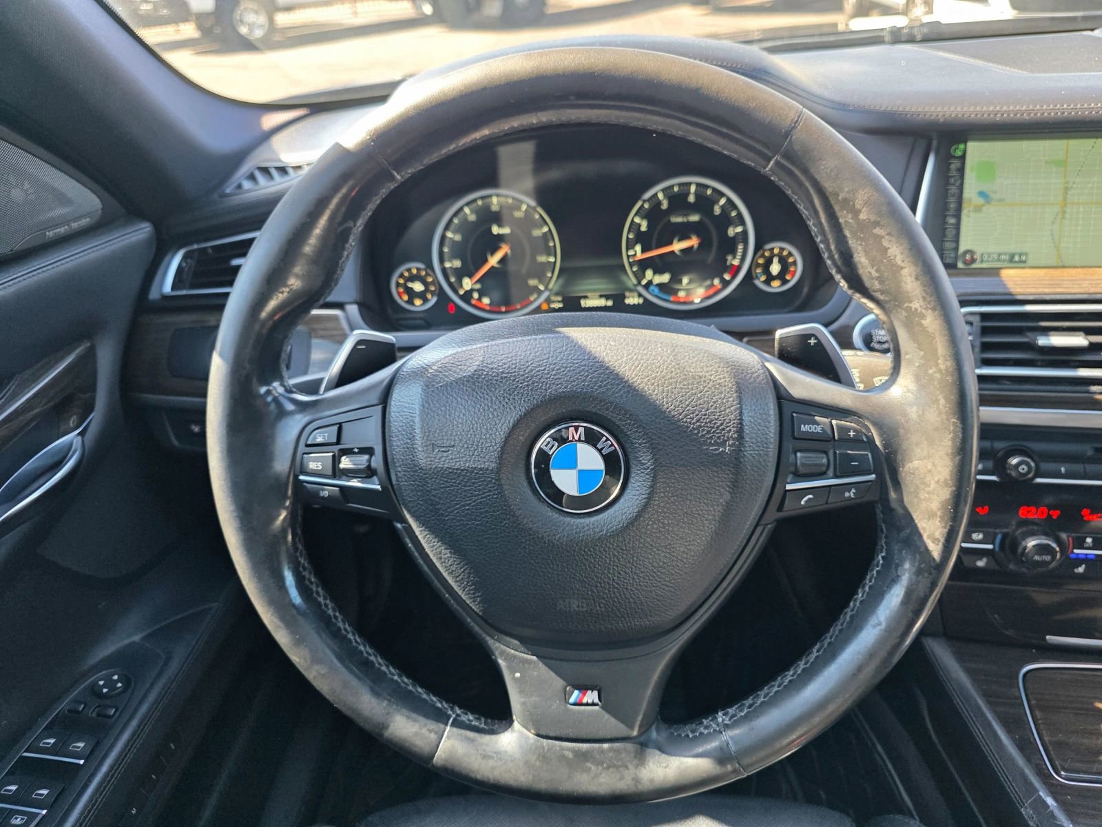 Used 2014 BMW 750Li xDrive AWD/4WD image 15