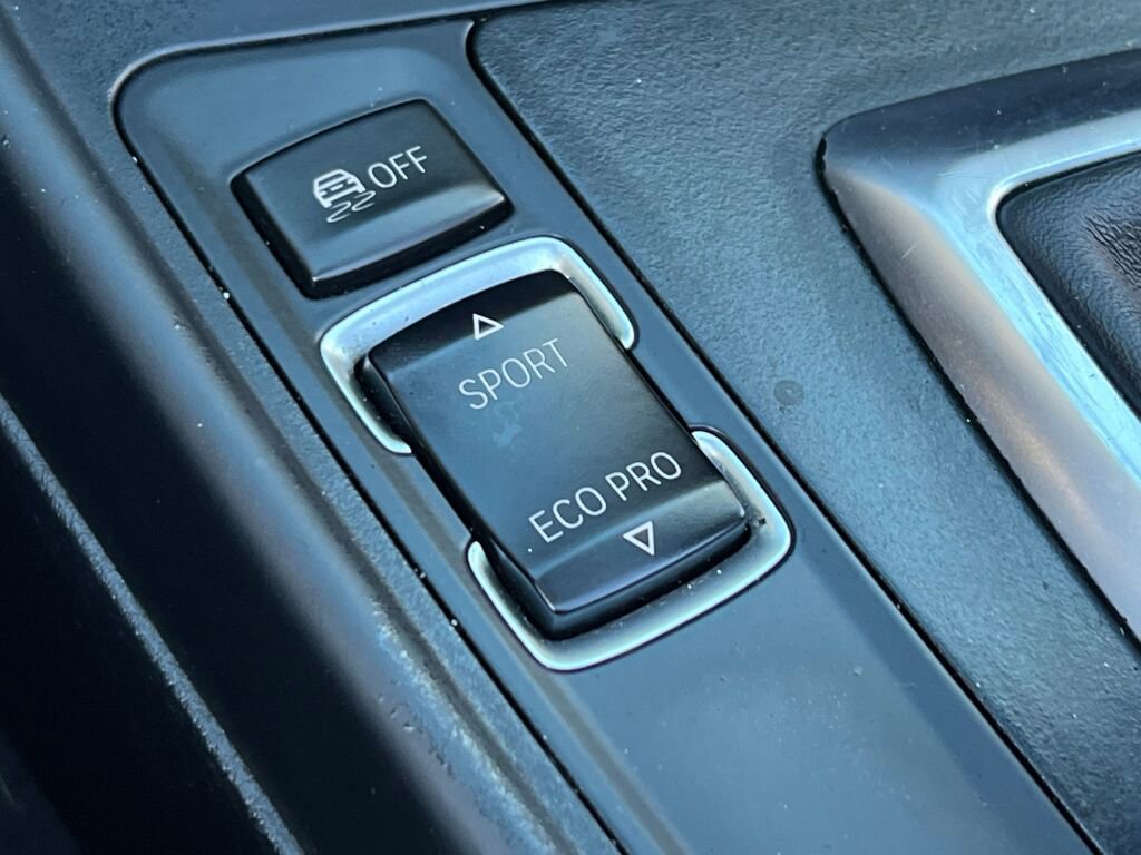 Used 2016 BMW 228i Convertible image 36