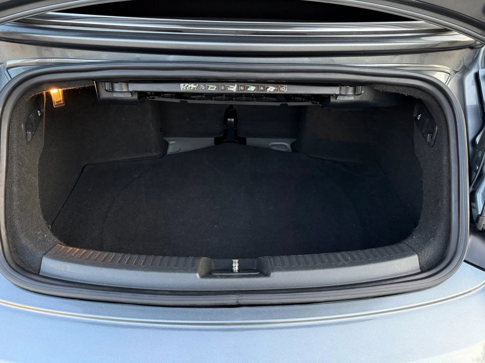 Used 2018 Volkswagen Beetle 2.0T Coast FWD image 46