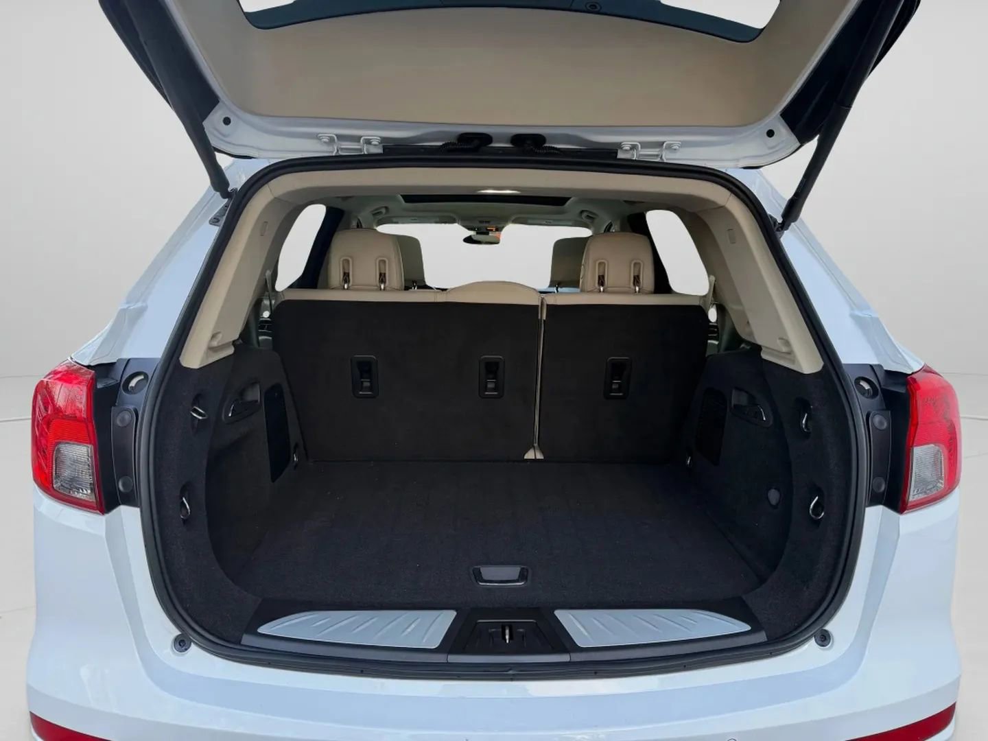 Used 2017 Buick Envision Essence image 15