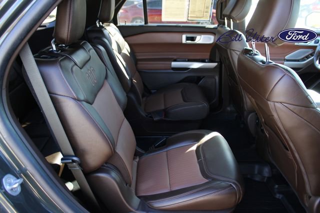 Used 2023 Ford Explorer King Ranch w/ Technology Package image 13