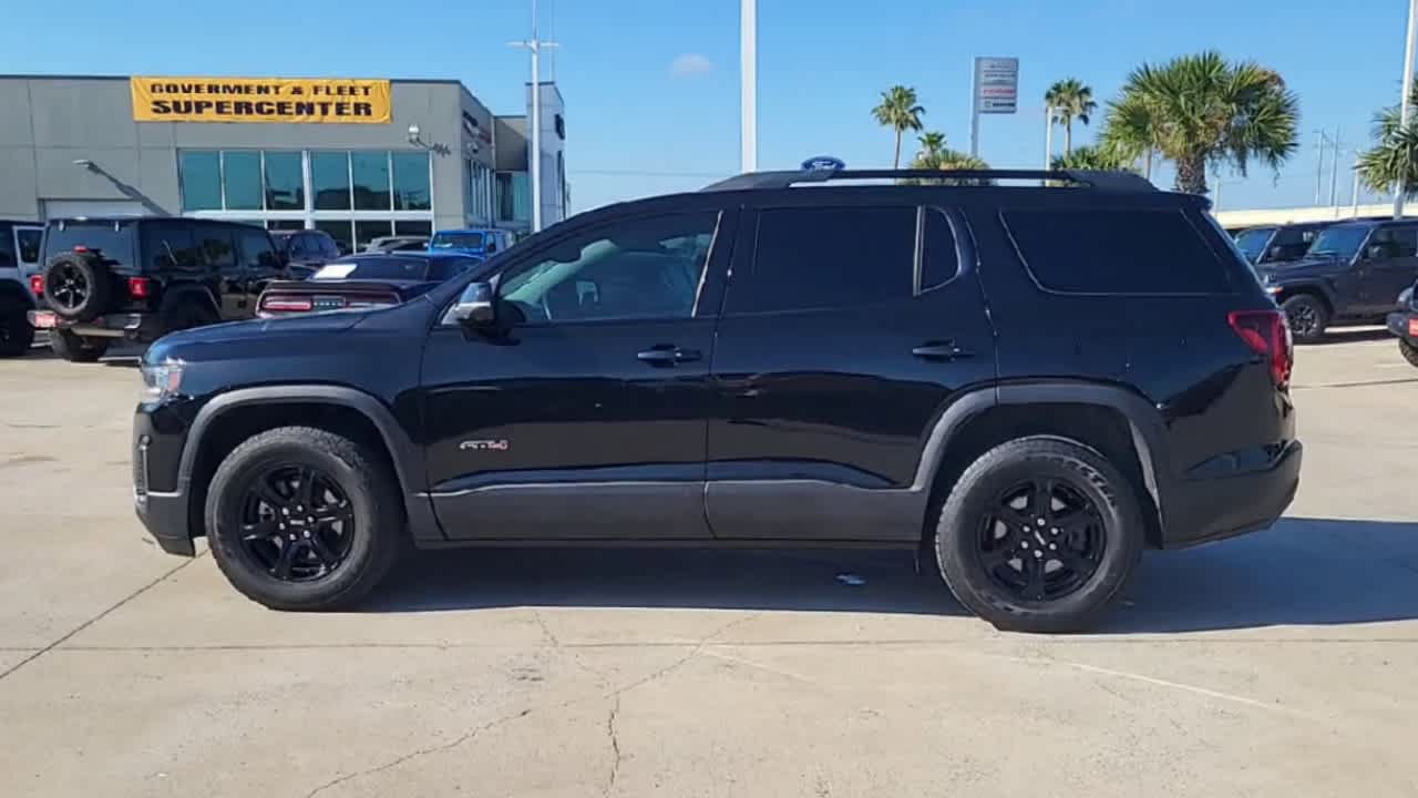 Used 2021 GMC Acadia AT4 w/ Technology Package AWD/4WD image 4