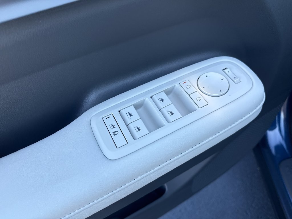 Certified 2026 Hyundai Santa Fe SEL AWD/4WD image 10