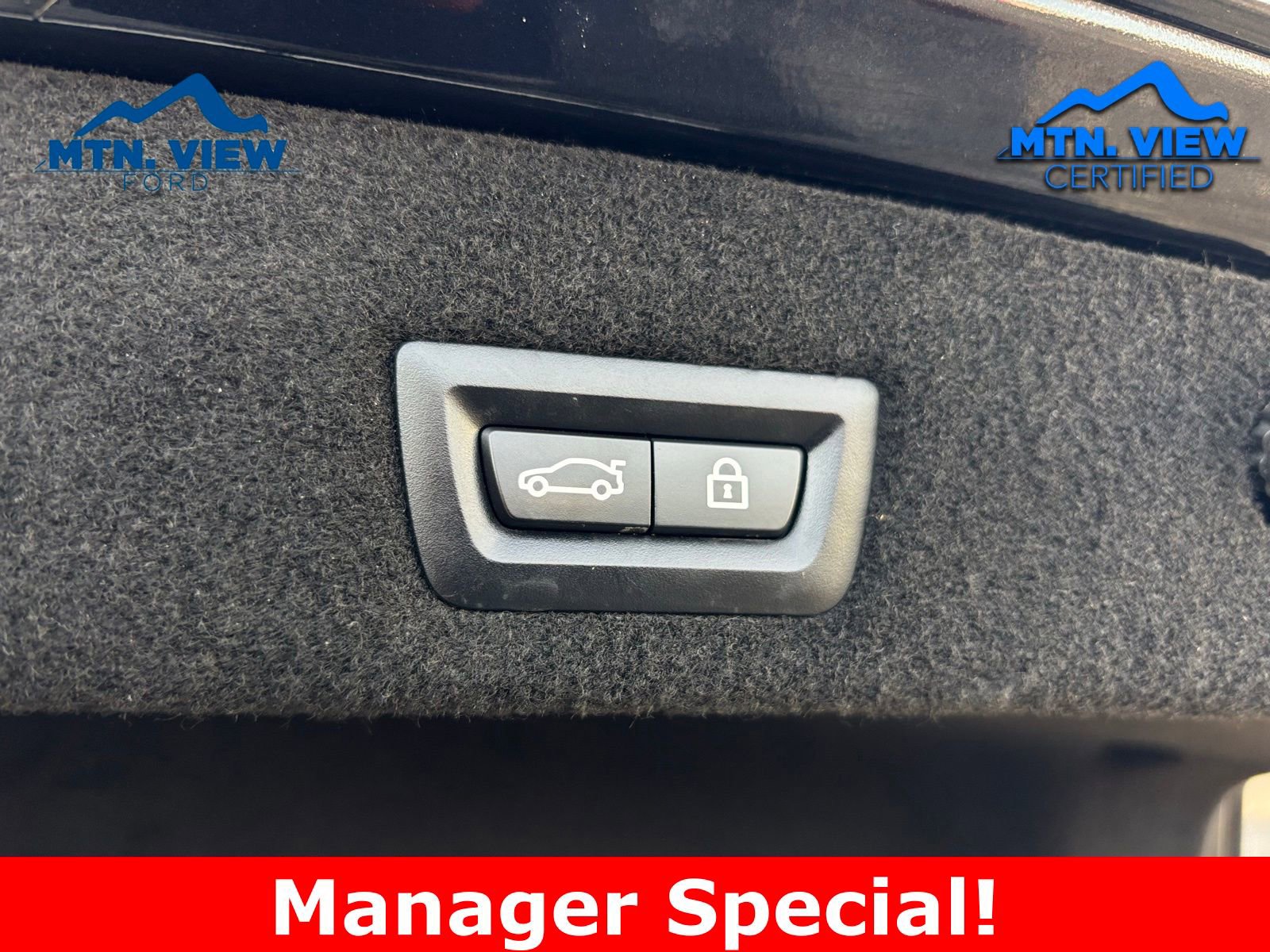 Used 2022 BMW 750i xDrive w/ Luxury Rear Seating Package image 21