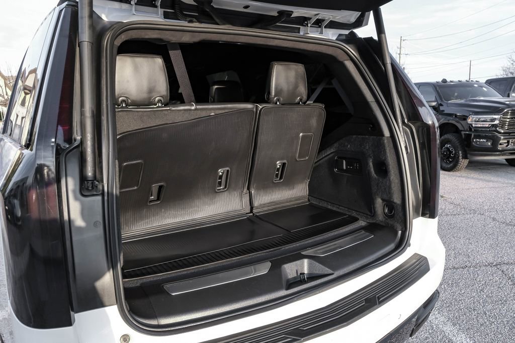 Used 2021 Cadillac Escalade Sport Platinum w/ LPO, Floor Liner Package image 72