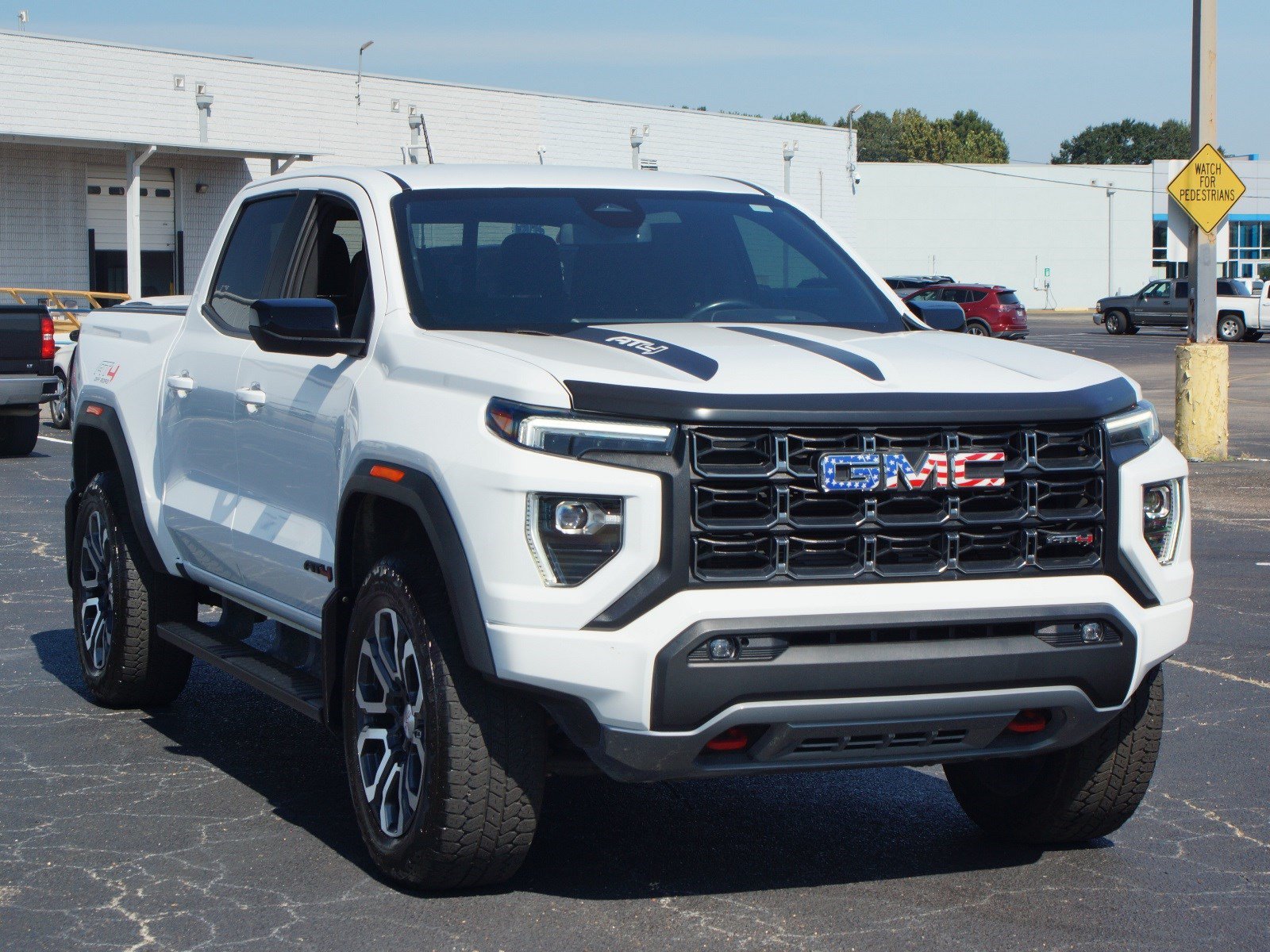 Used 2024 GMC Canyon AT4 w/ Canyon Safety Plus Package AWD/4WD image 22