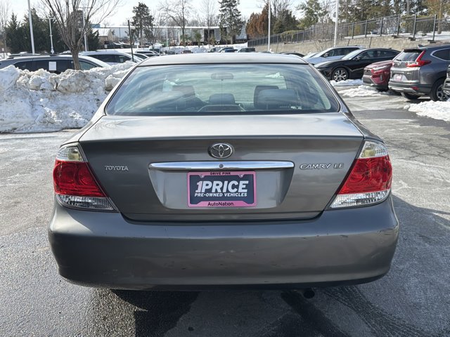 Used 2006 Toyota Camry LE image 6