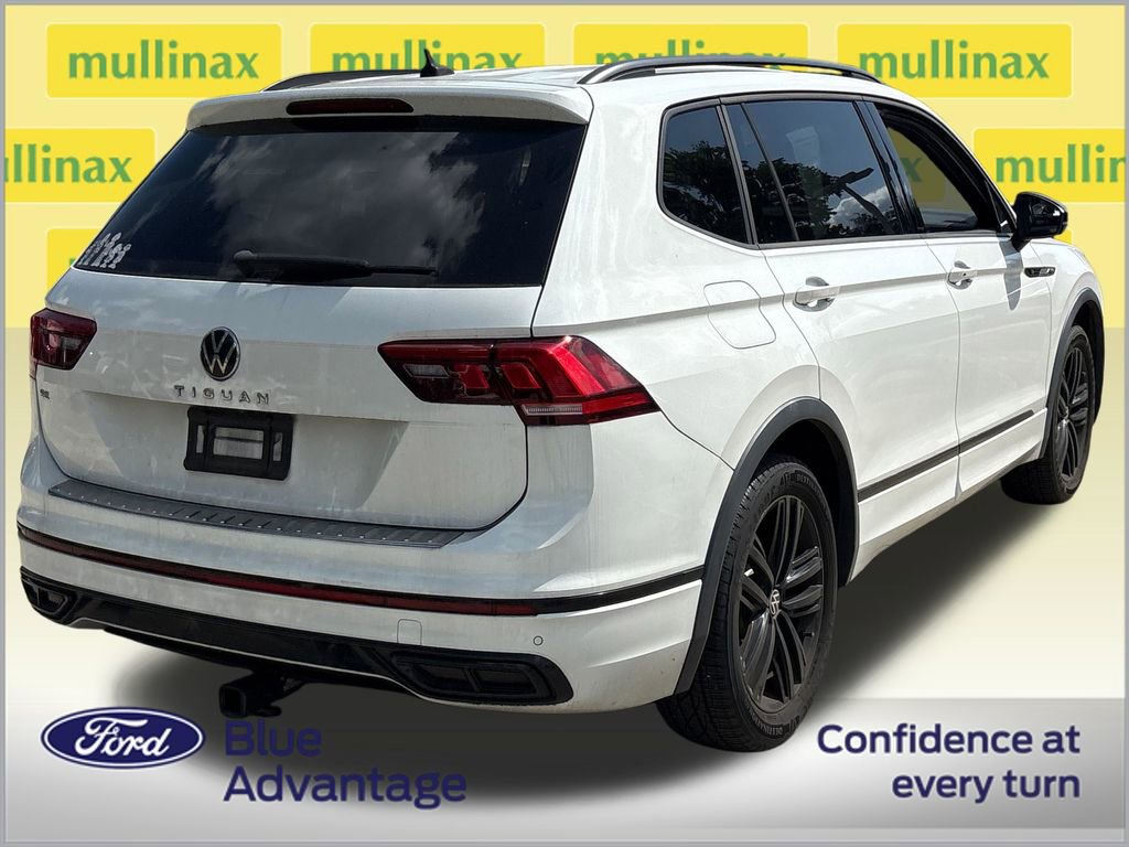 Used 2022 Volkswagen Tiguan SE R-Line FWD image 4