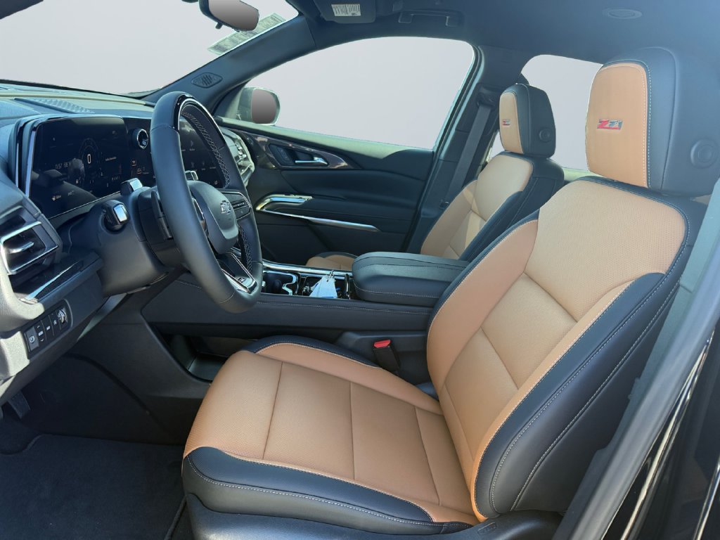 New 2027 Chevrolet Traverse Z71 w/ Enhanced Driving Package AWD/4WD image 9