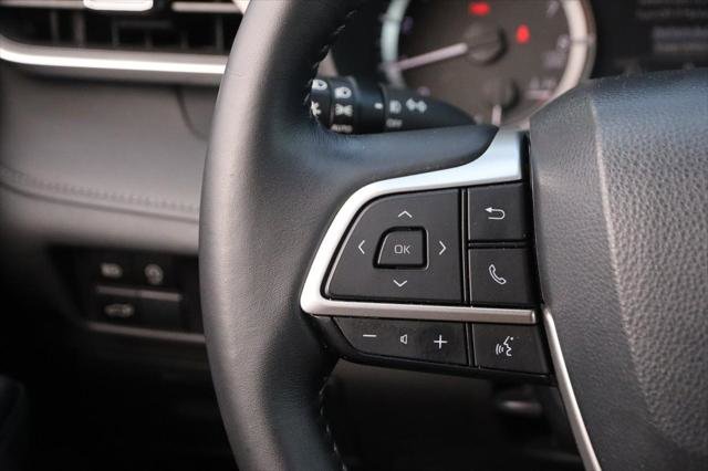 Certified 2024 Toyota Highlander LE image 13