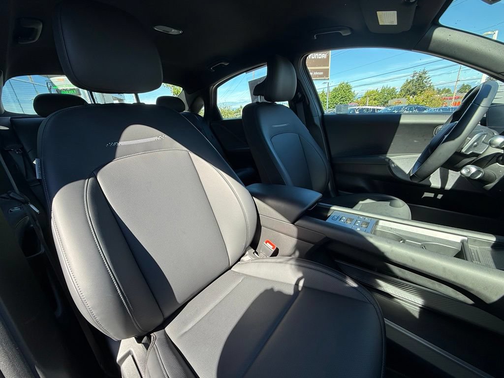 Certified 2025 Hyundai Ioniq 6 SEL AWD/4WD image 19