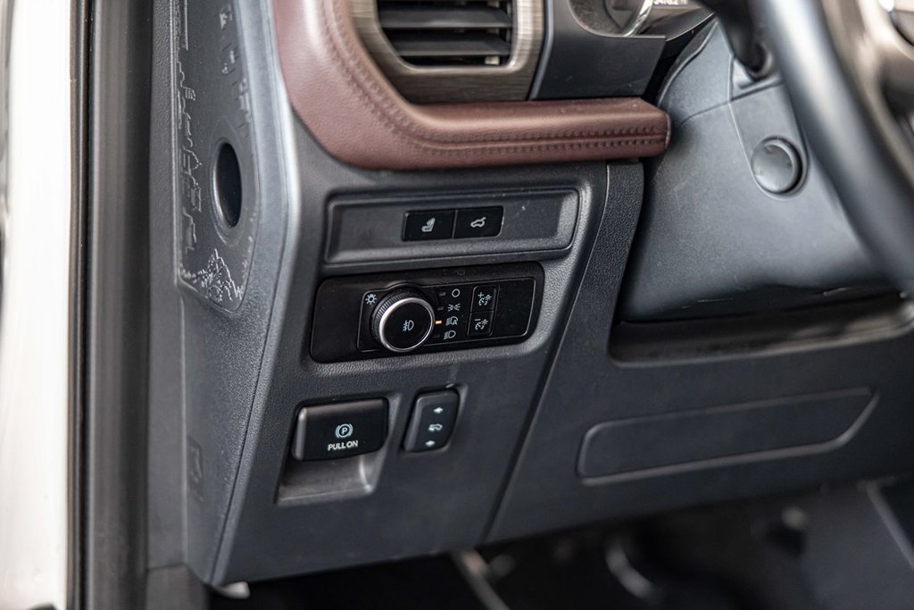 Used 2024 Ford Expedition Limited AWD/4WD image 21