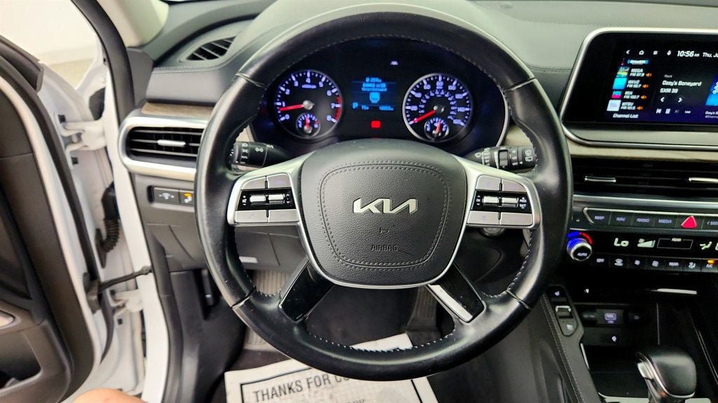 Used 2022 Kia Telluride EX w/ EX Premium Package FWD image 14