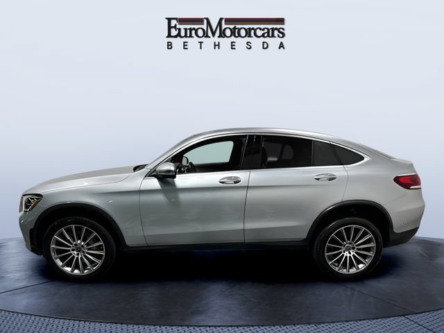 Used 2022 Mercedes-Benz GLC 300 4MATIC Coupe image 2