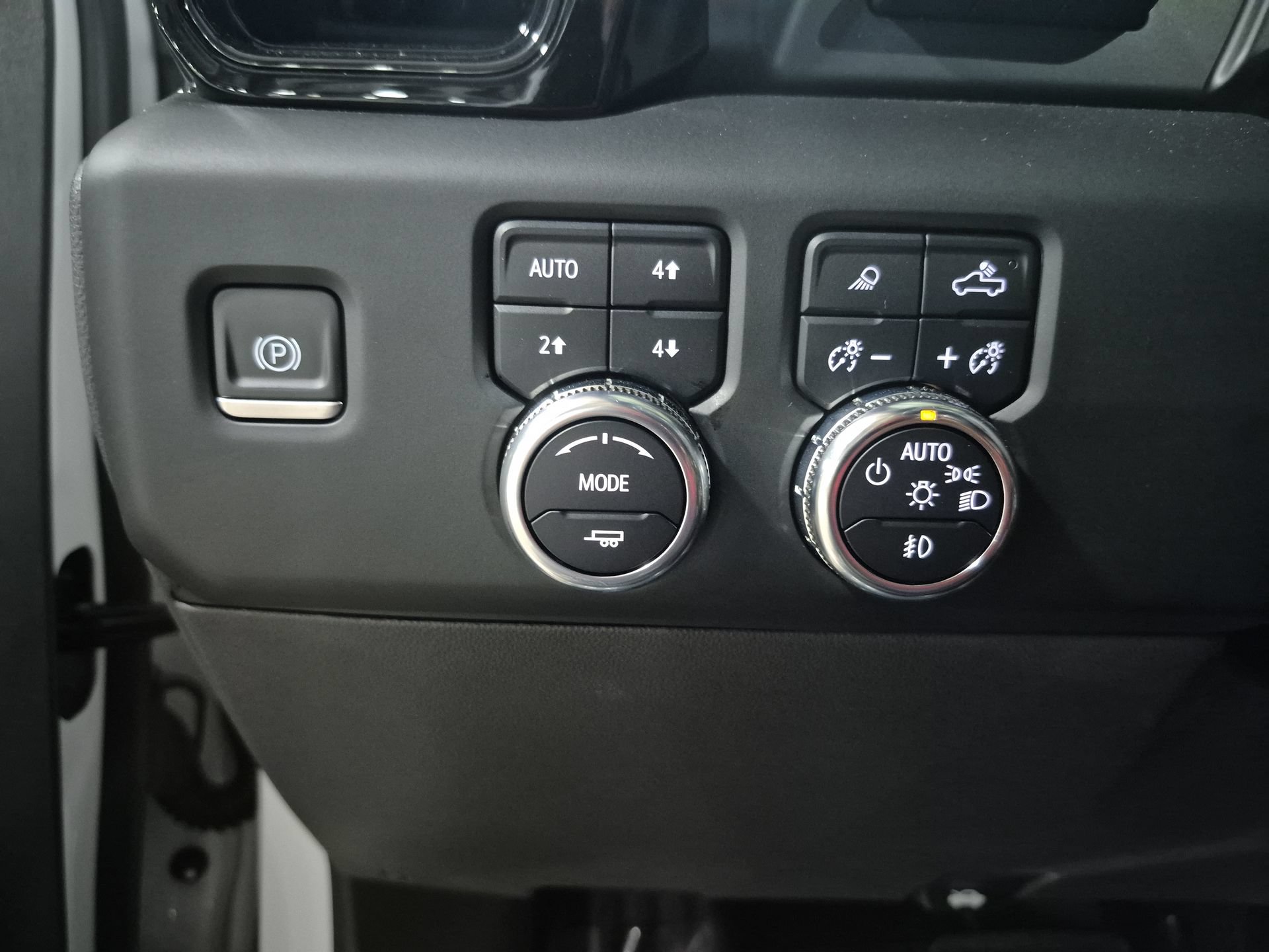 Used 2022 GMC Sierra 1500 AT4X AWD/4WD image 20