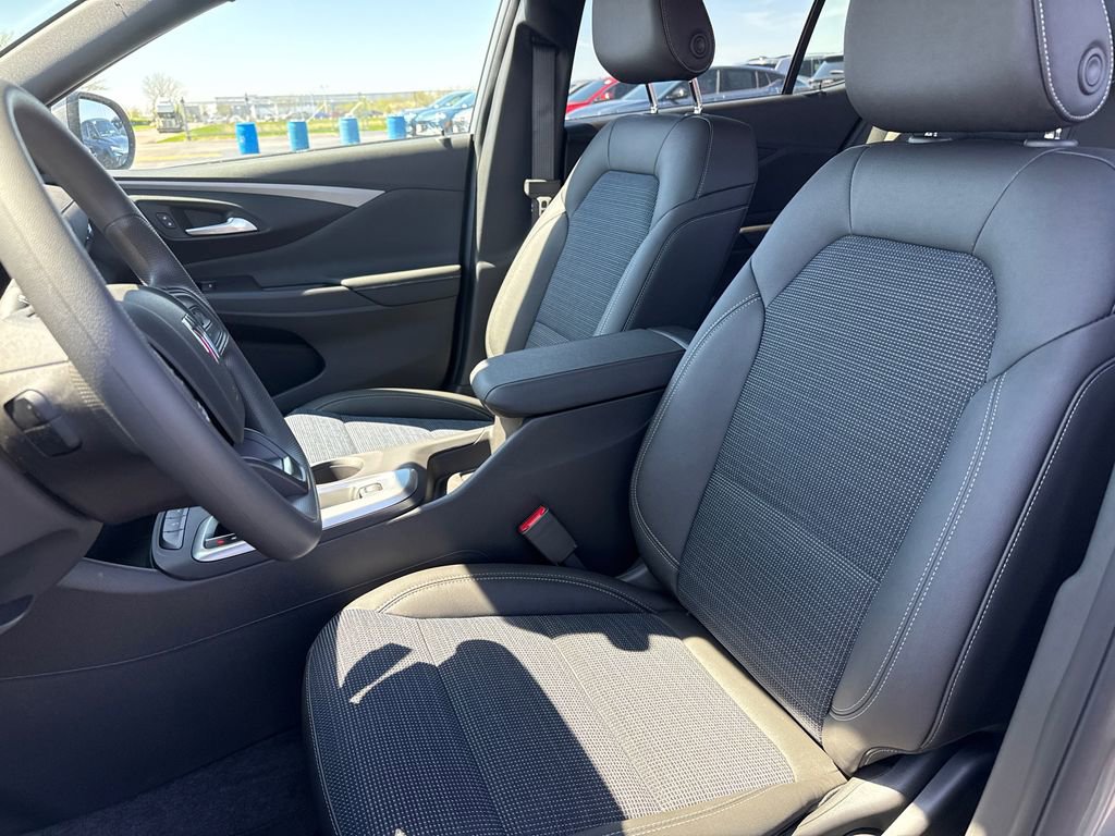 New 2026 Buick Envista Sport Touring FWD image 15