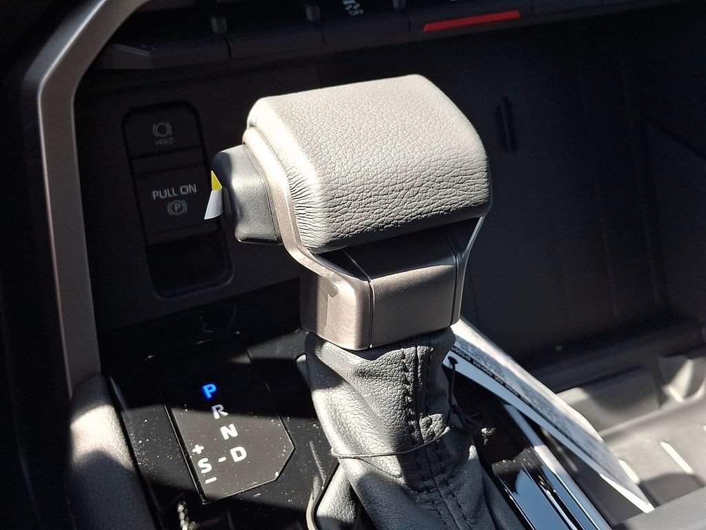 New 2026 Toyota Tundra Limited AWD/4WD image 18