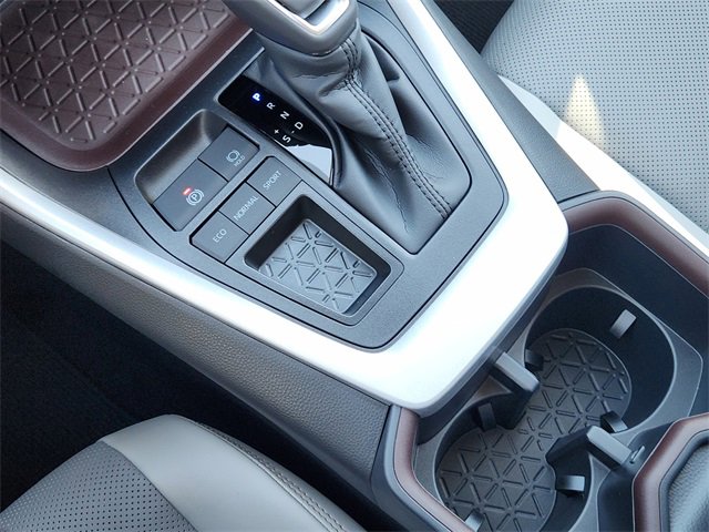 New 2025 Toyota RAV4 Limited image 15