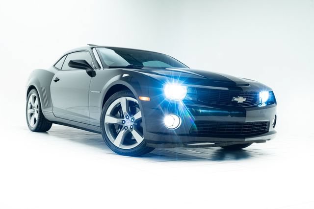 Used 2012 Chevrolet Camaro SS RWD image 5