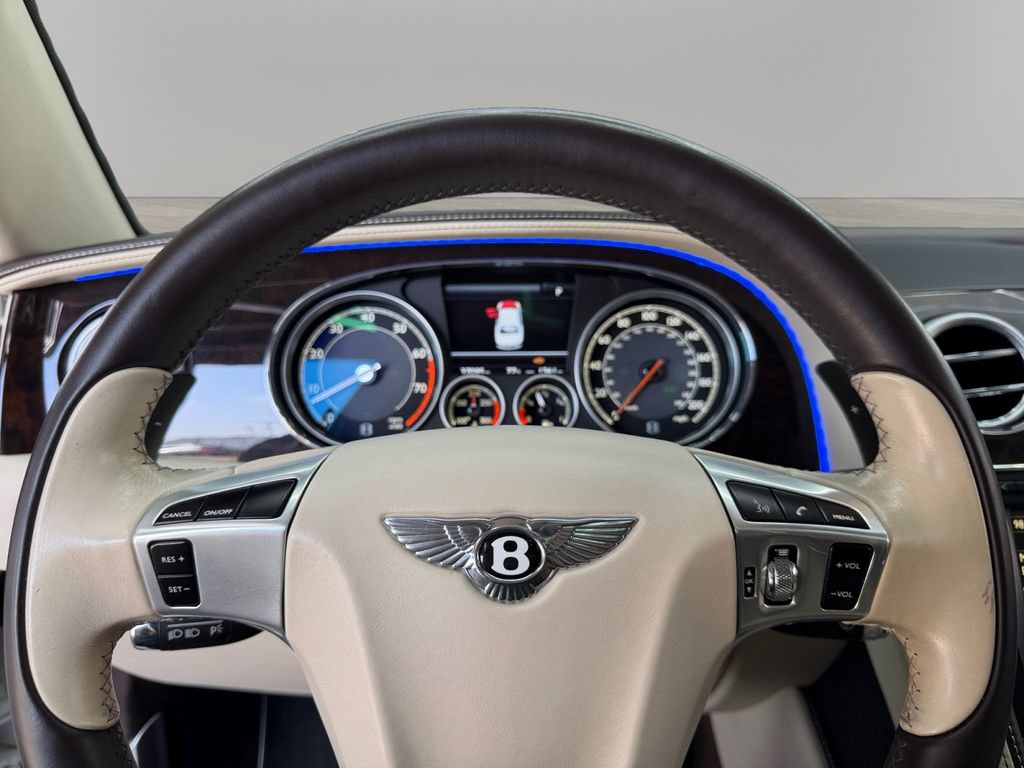 Used 2015 Bentley Flying Spur V8 AWD/4WD image 26