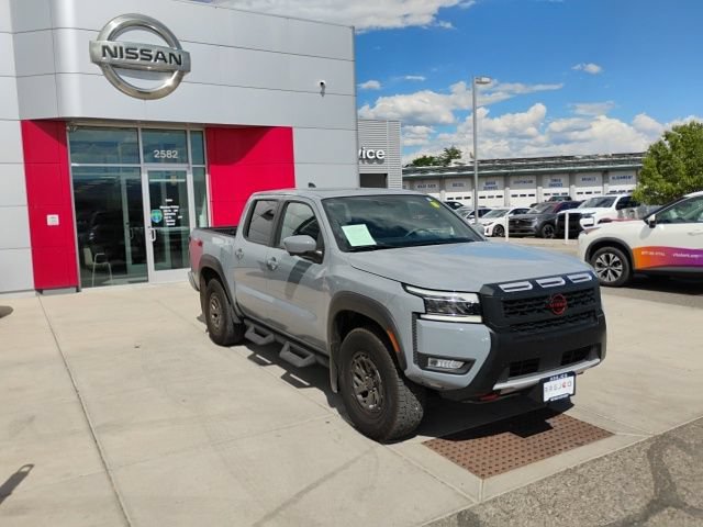 Used 2025 Nissan Frontier PRO-4X w/ Pro Premium Package AWD/4WD image 3