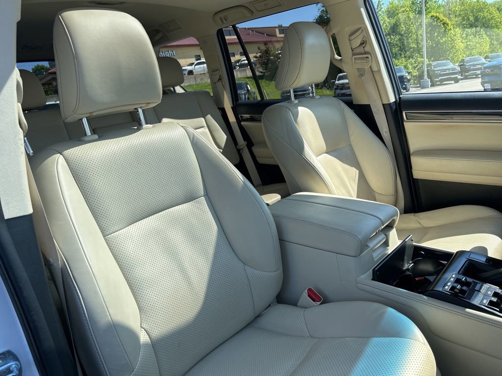 Used 2021 Lexus GX 460 Luxury w/ Accessory Package AWD/4WD image 44