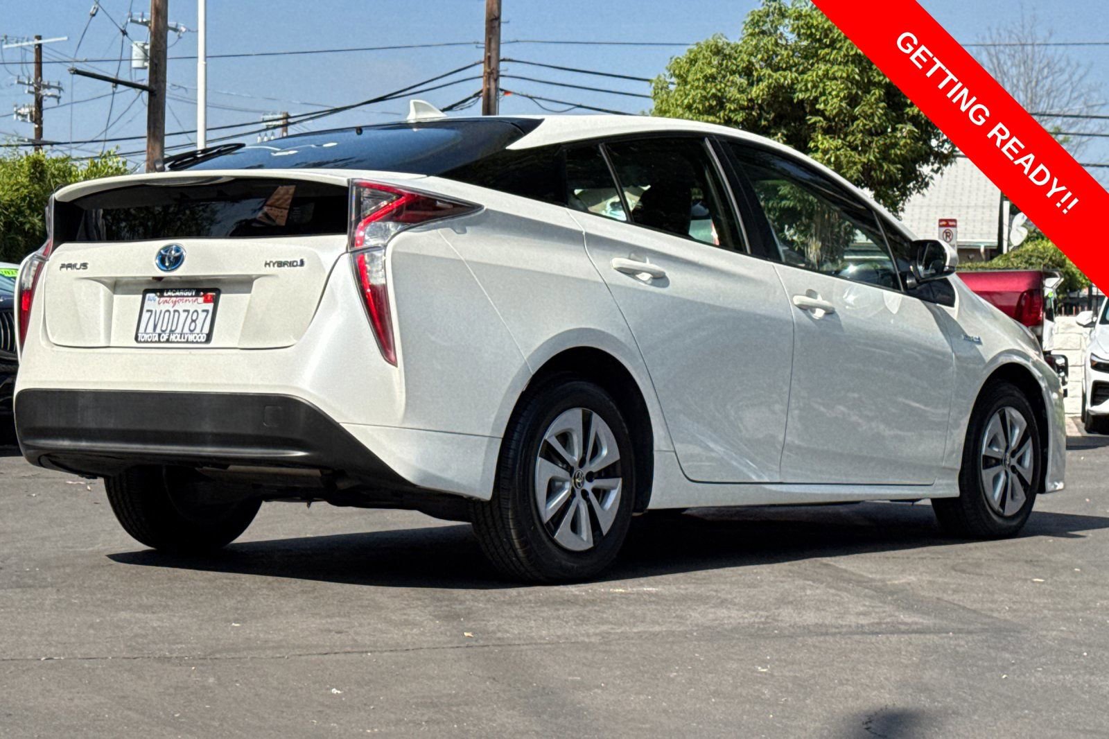 Used 2016 Toyota Prius Four image 4