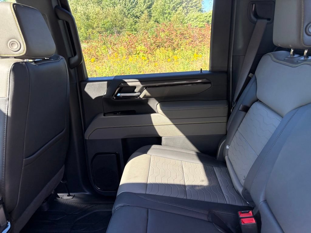 New 2026 Chevrolet Silverado 2500 ZR2 w/ LPO, Dark Essentials Package AWD/4WD image 59