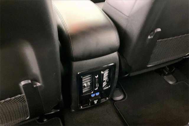 Used 2021 Jeep Grand Cherokee Limited w/ Premium Lighting Group image 10