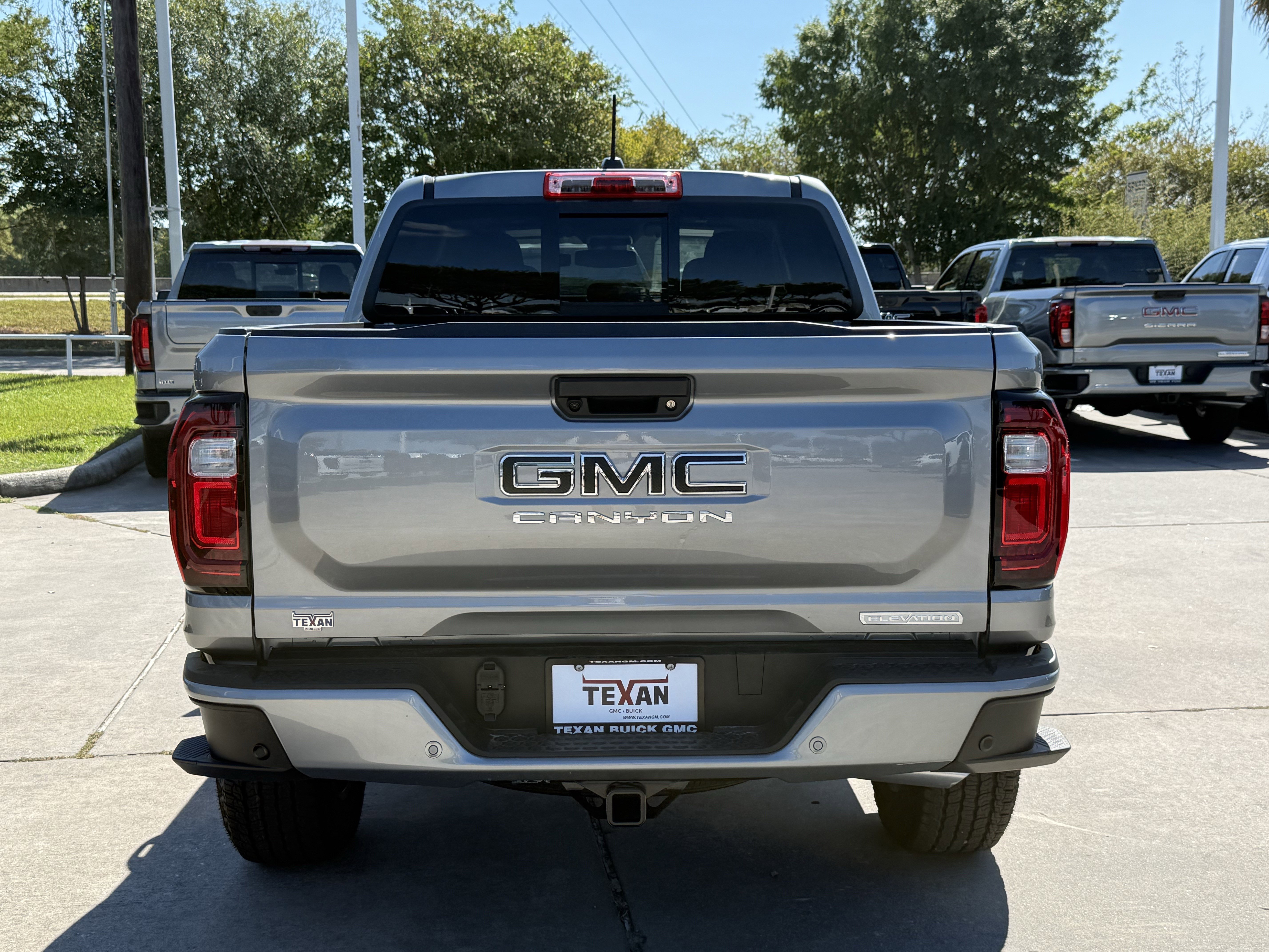 New 2026 GMC Canyon Elevation w/ Convenience Package image 6