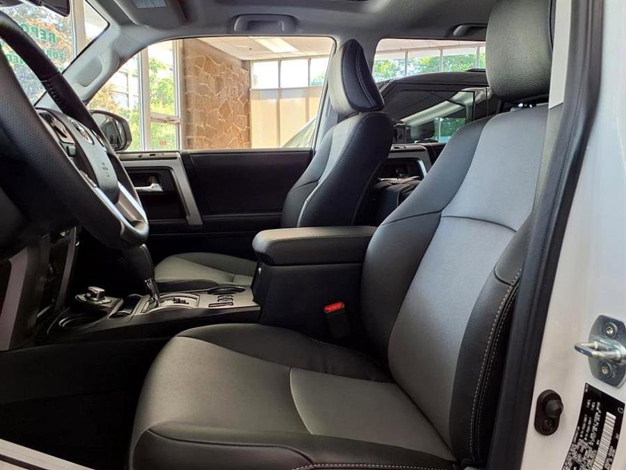 Used 2024 Toyota 4Runner SR5 Premium image 20