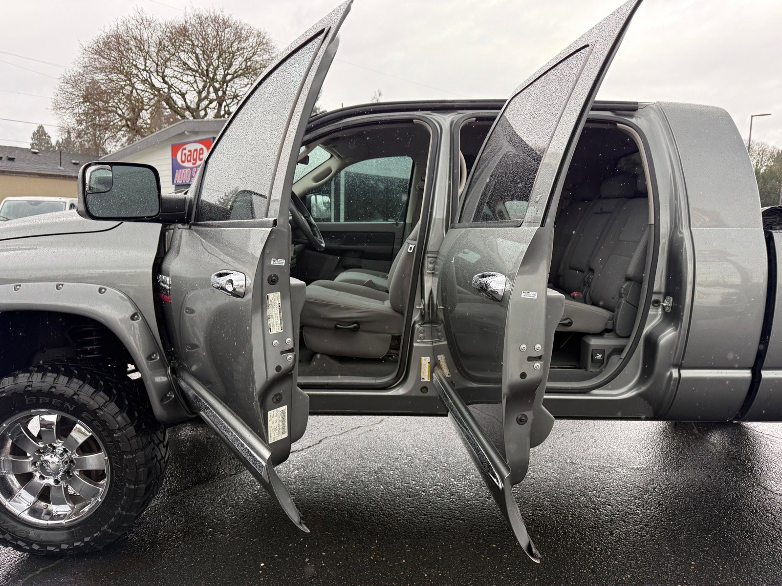 Used 2008 Dodge Ram 2500 Truck SXT image 25